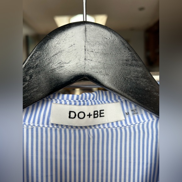 Trench dress. So flattering. So unique. - Picture 2 of 4